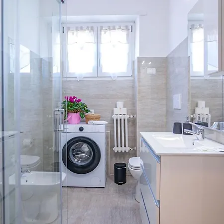 Angela's Vatican רומא